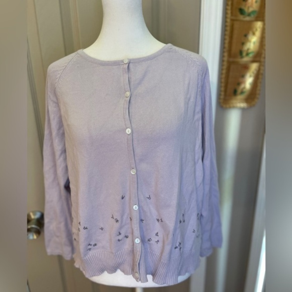 Apostrophe vintage purple button cotton cardigan with embroidery flowers. Size L
